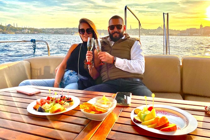 Sunset or Daytime Istanbul Guided Luxury Yacht Cruise with Snacks - Why seeing Istanbul from the Bosphorus matters