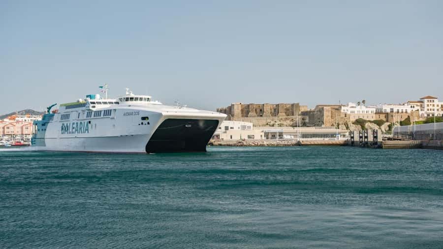 Tarifa: Day trip to Tangier by ferry with exclusive VIP service - Caves of Hercules and Cap Spartel