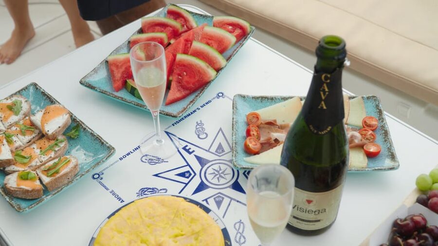 Tenerife: 2, 3 & 4 Hour Private Luxury Motorboat Charter - Two, three, or four hours?