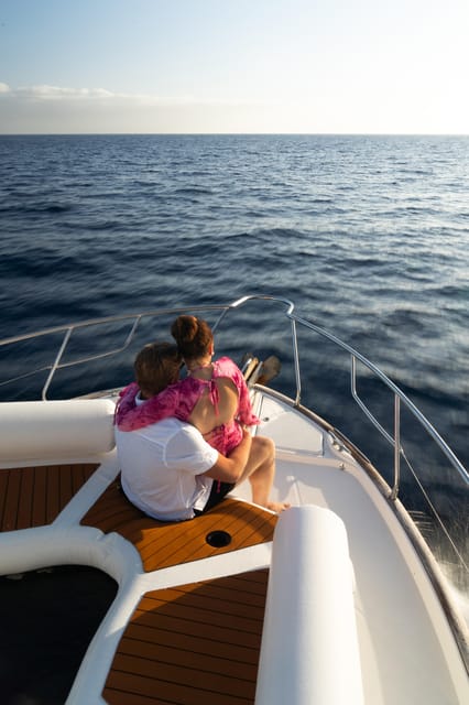 Tenerife: Private Luxury Yacht Sunset Cruise - Setting out from Puerto Colon