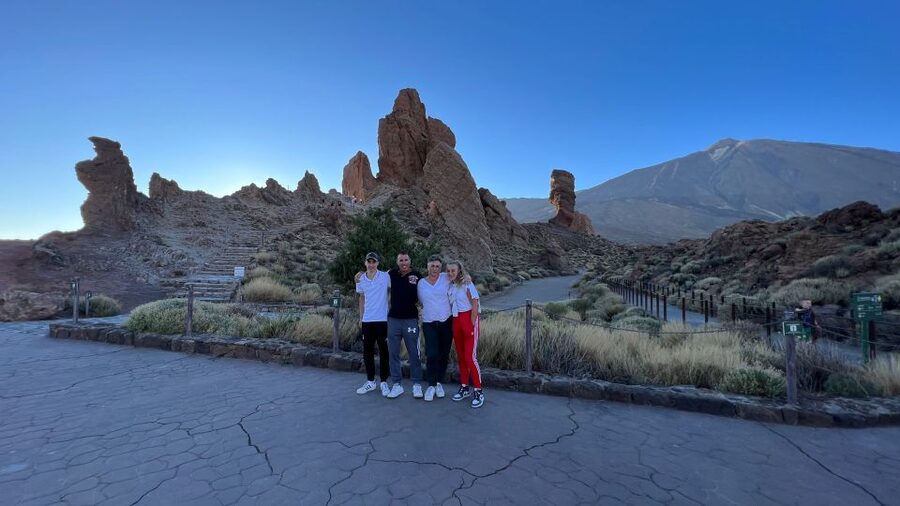 Tenerife: Private VIP Tour Teide National Park - Reaching Teide National Park at 2,400 meters