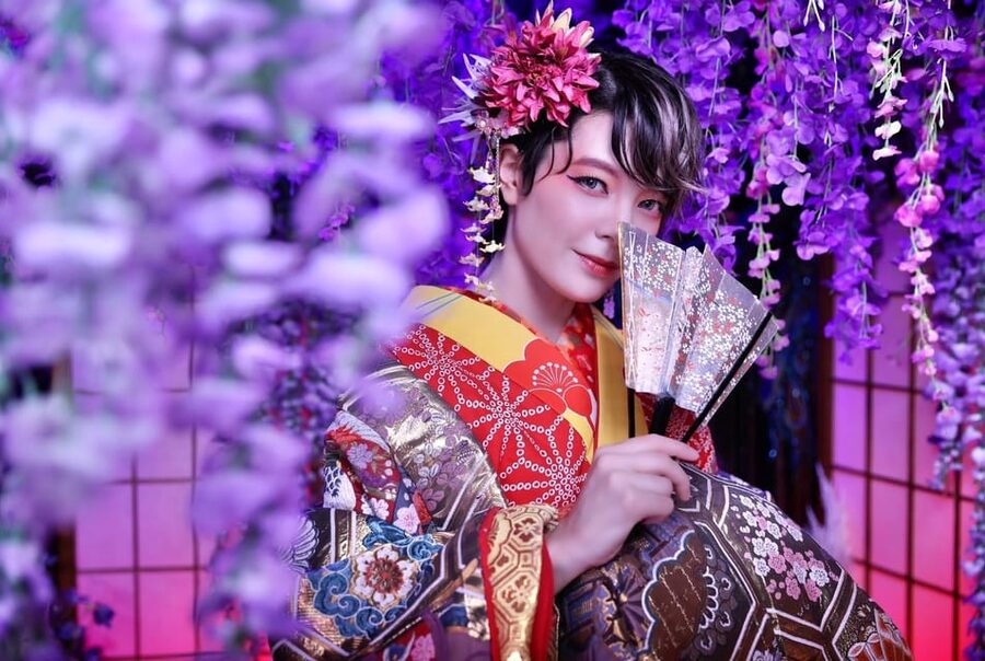 Tokyo: Private Makeover Photography Studio in Luxury Kimono - Key points at a glance