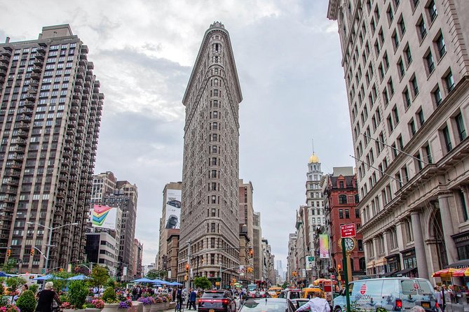 Top Rated Luxury Private VIP Tour by vehicle, Select 3 or 5 hours - Lower Manhattan combines solemn sites and harbor views