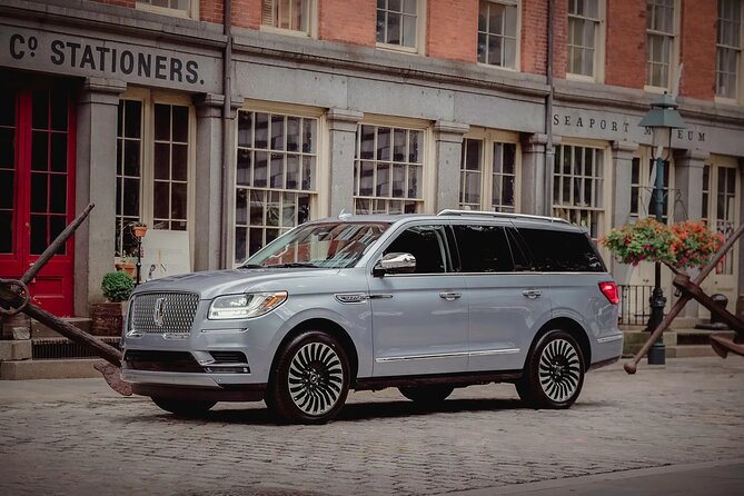 Top Rated Luxury Private VIP Tour by vehicle, Select 3 or 5 hours - The guide can make or break the experience