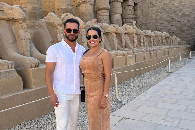 TOP VIP private tour Giza pyramids,camel ride,lunch & felucca - Key points to know before booking