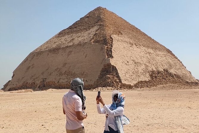 TOP VIP private tour Giza pyramids,camel ride,lunch & felucca - Meeting Khufu, Khafre, and Menkaure