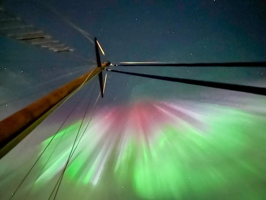 Tromso: Luxury Northern Lights Cruise with Hot Tub & Dinner - Boarding Stella Oceana in central Tromsø
