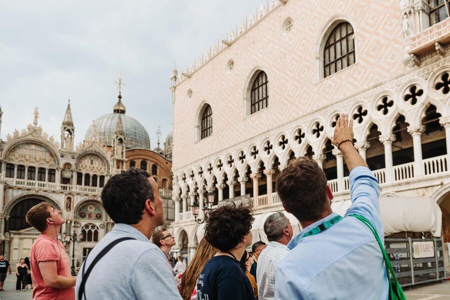 Venice: After-Hours St. Mark’s & Doge's Palace VIP Tour - The guides make or break the evening