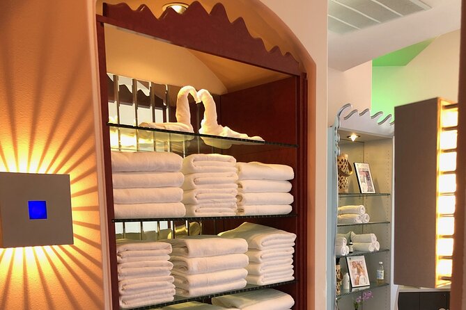 VIP 60 Minute Body Massage w/ Hot Stones - What your $48 Las Vegas massage includes