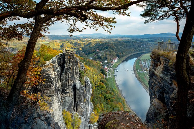 VIP Best Reviews: Bohemian & Saxon Switzerland from Prague - Czech lunch in Mezní Louka