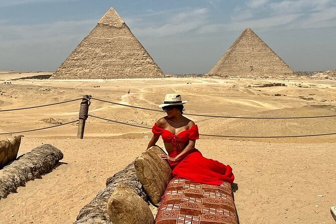 VIP Day Tour inside Giza Pyramids - What the guides add to the visit