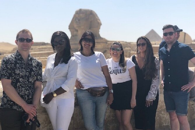 Vip Day Tour to Giza Pyramids, Sphinx, Gem Museum, and Lunch - The Sphinx and its royal guardian