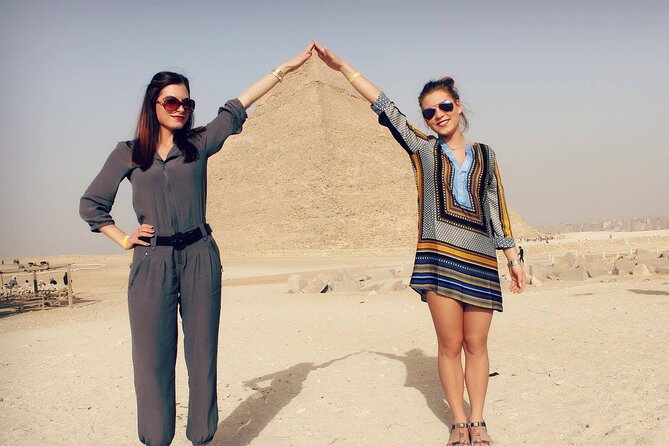 VIP Day Trip to Cairo by Bus with Top Tour operators - The Egyptian Museum and Tutankhamun’s gold mask