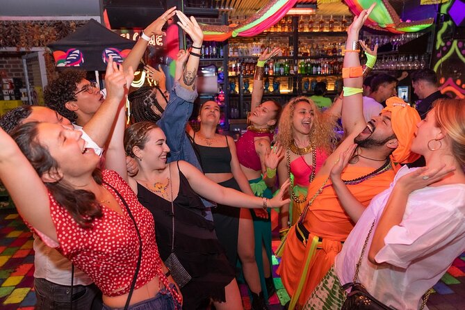 VIP Entrance Ticket to Our Secret Alley in Madrid - What the Colombian theme adds