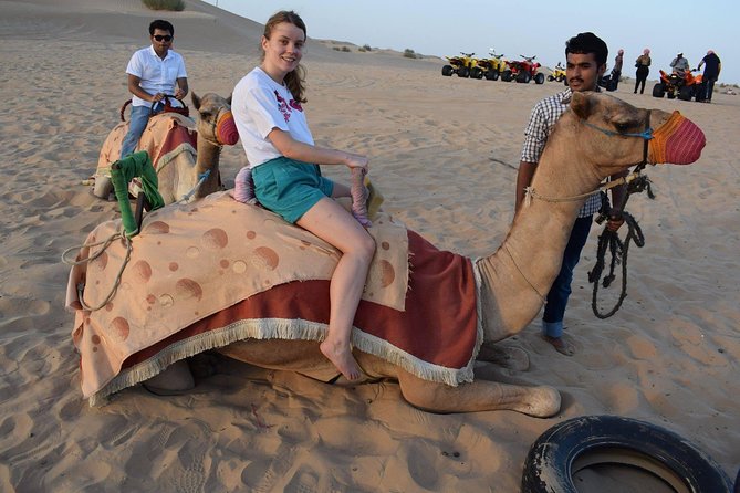 Vip evening Desert Safari pickup and drop by Land Cruiser - 25 to 30 minutes of dune bashing