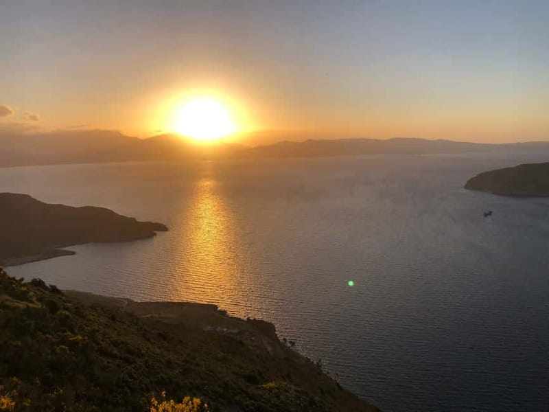 VIP Full-Day Private Tour (See the best with Professionals) - A taverna meal with local character
