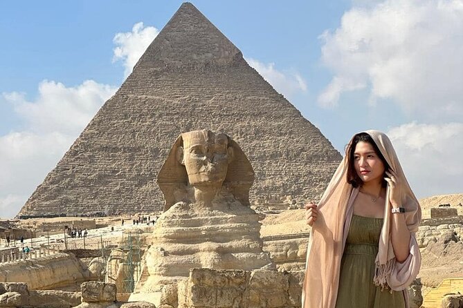 VIP Half Day Tour Giza Pyramids ,Great Sphinx and Cairo Food Tour - Meeting the Great Sphinx