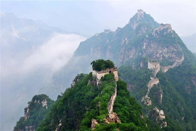 VIP Hiking Adventure Tour for Jiankou Great Wall - Why Jiankou feels different from the usual Great Wall visit