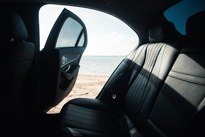 VIP Luxury Sedan Airport Transfer - Booking the departure ride