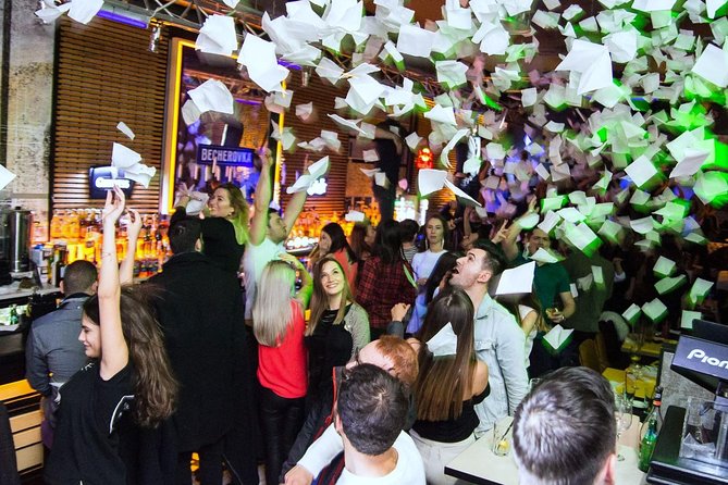 VIP Party in Bucharest - The Ultimate Nightlife Experience - Music, atmosphere, and the social side
