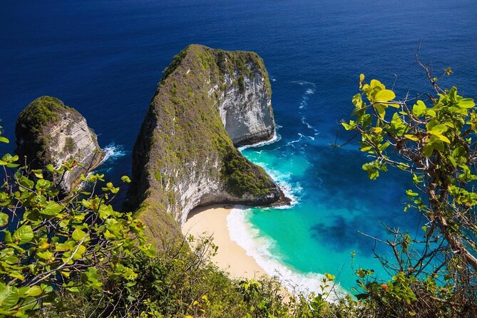 VIP Private Boat to Nusa Penida: Snorkeling with Mantas + Land Tour Adventure - Key points to know before booking
