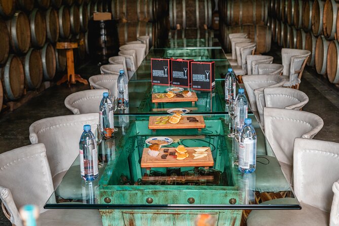Vip Tequila Experience - Cantaritos El Güero brings the party