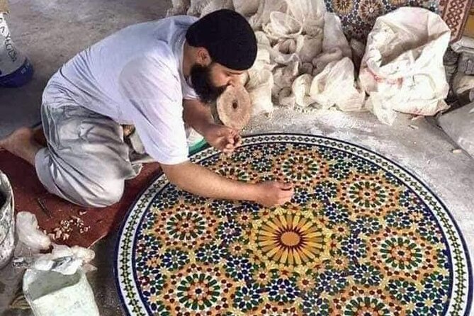 VIP TOUR OF FES- Medina by local guide & Rempart by car-FULL Day - Why this Fes tour works well