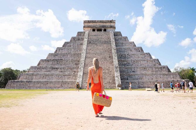 VIP tour to Chichen Itza, Hubiku & Ik Kil. Lunch and transport - Chichen Itza, the reason to get up early