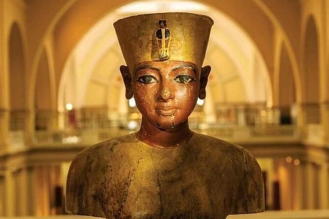 Vip Tour to Giza pyramids, Sphinx , Egyptian museum , Bazaar - Starting at the Pyramids of Giza