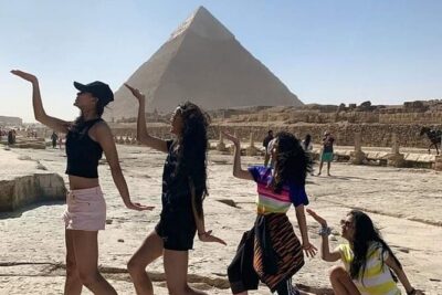 Vip Tour to Giza pyramids, Sphinx , Egyptian museum , Bazaar