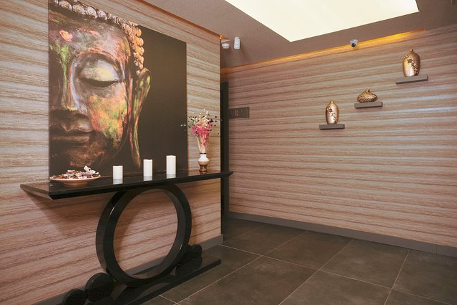 VIP Turkish Bath in Antalya - Peeling, bath glove, and foam massage
