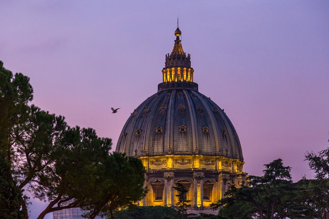 VIP Vatican Breakfast and Guided Tour with Sistine Chapel Access - St. Peter’s Basilica and the meaning of priority entry