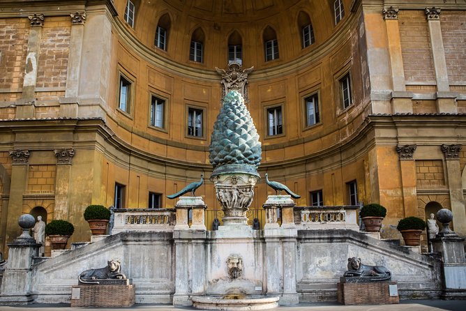 VIP Vatican, Sistine Chapel & St. Peter's Basilica Guided Tour - Timing, meeting point, and group size