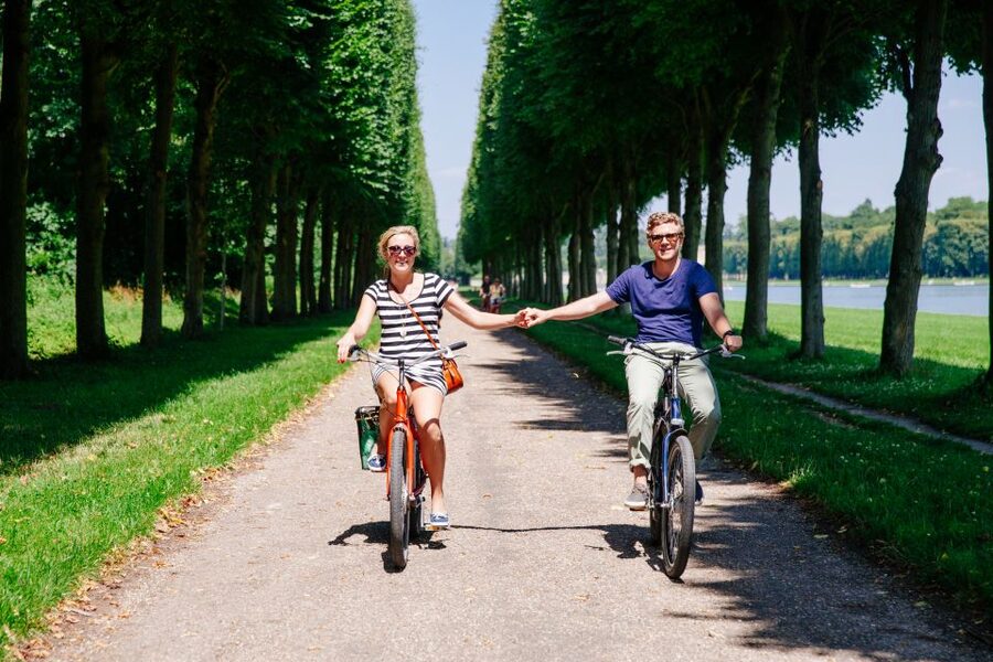 VIP Versailles Bike Tour & Kings Apartment Tour - Marie Antoinette’s Hamlet and the two Trianons