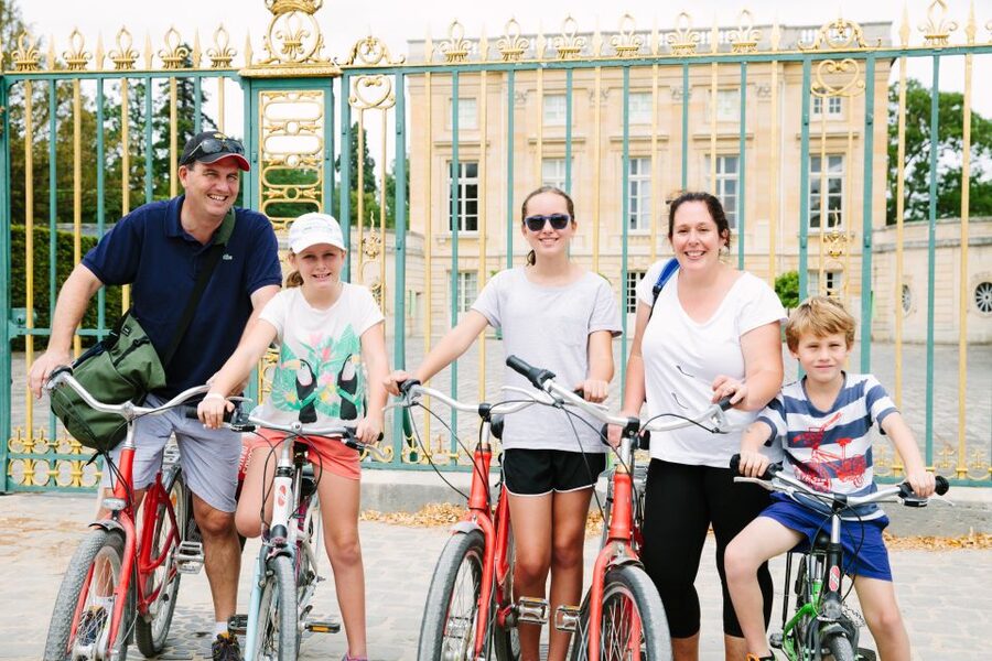 VIP Versailles Bike Tour & Kings Apartment Tour - The Musical Fountain Show and time afterward
