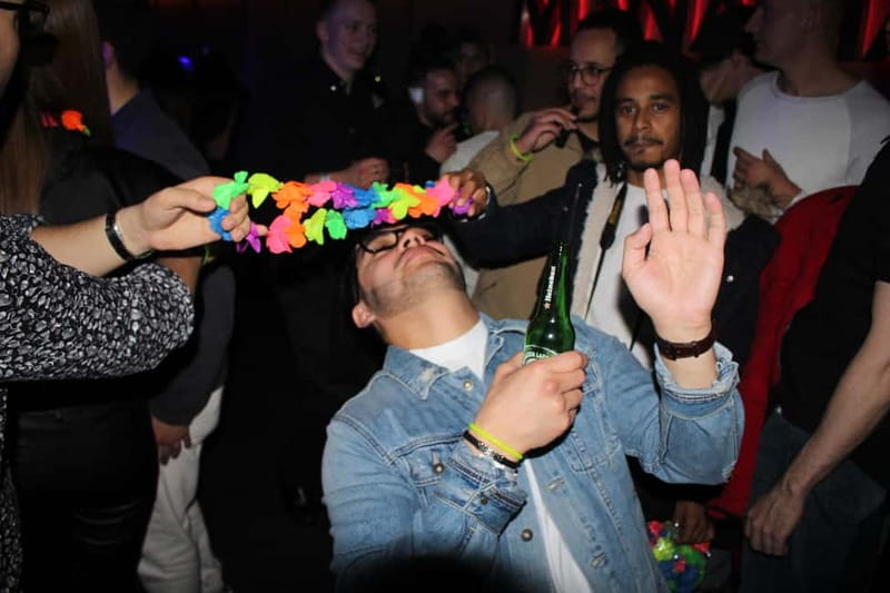 Wild Night Pub Crawl: Free Shots, Games & VIP Club Entry! - Key points to know before booking