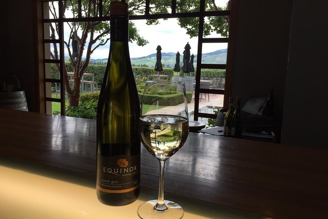 Wine trail and Christchurch City - Luxury, Small Group Tour - Heading north to Waipara wine country