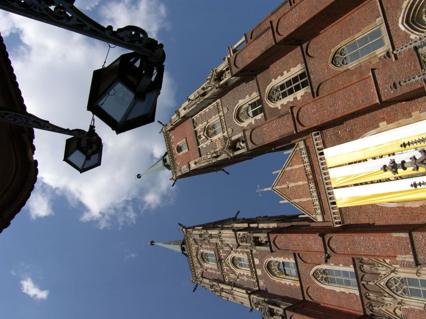 Wroclaw: City Walk and Cruise by Luxury Solar Catamaran - Starting beside Wroclaw’s market square