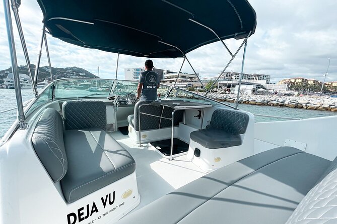 Yacht Carver - Luxury Private Yacht Tour - Lovers Beach and the famous Cabo view