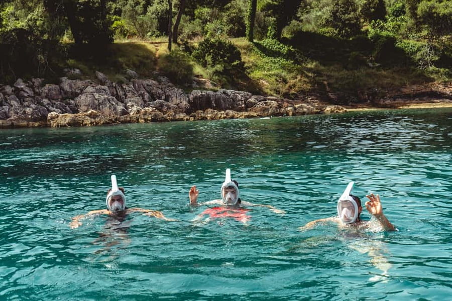 Zadar: 3 Islands Luxury Boat Tour with Aperol Spritz - Ošljak: a first swim on Croatia’s smallest inhabited island