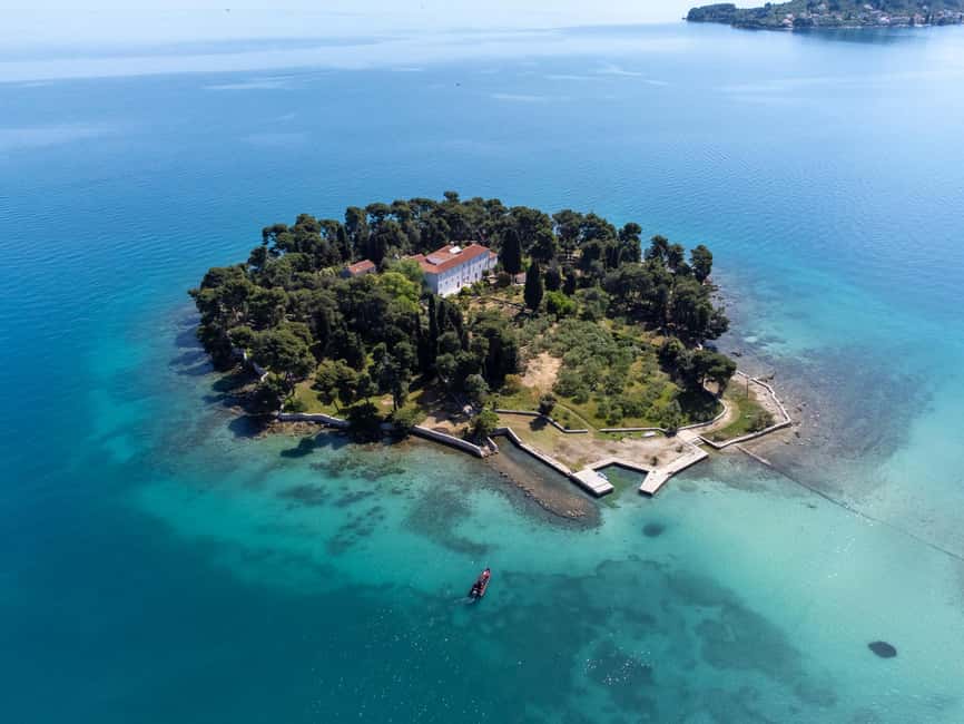 Zadar: Island Luxury Speedboat Tour with Snorkeling - Preko: your best chance for lunch and a relaxed walk