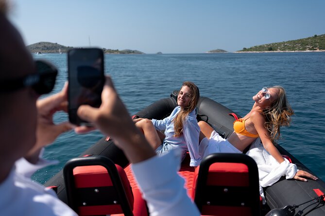 Zadar: Island Luxury Speedboat Tour with Snorkeling - Practical tips for a smoother outing
